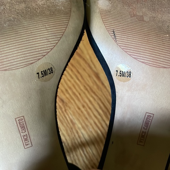 Vince Camuto ankle strap heels - Picture 4 of 4